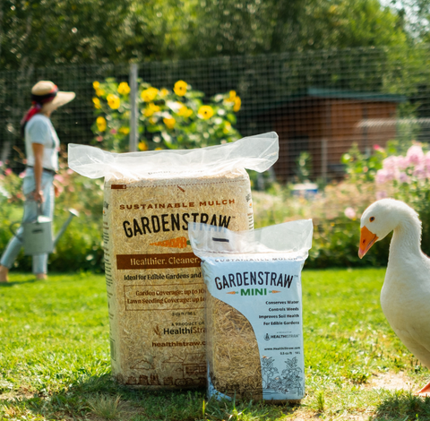Transform Your Garden Naturally with HealthiStraw GardenStraw™