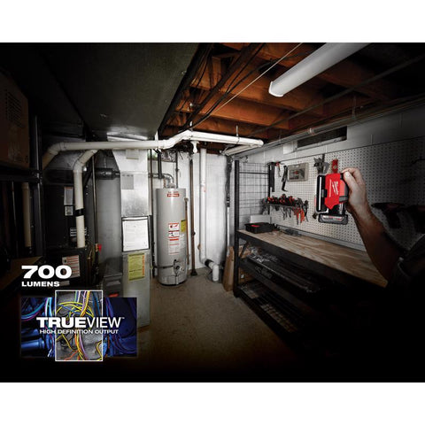 Milwaukee M12 Pivot Flood Light
