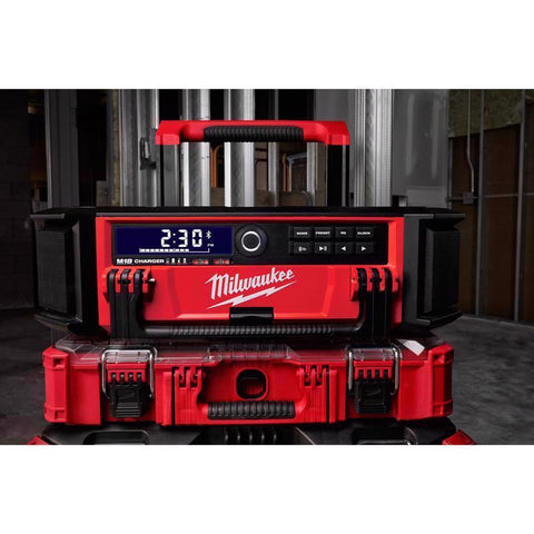 Milwaukee M18 PACKOUT Radio + Charger, Red