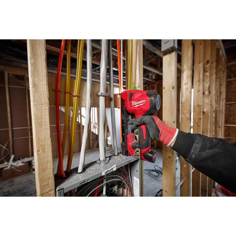 Milwaukee Insulated Crown Cable Staples, 1 Inch