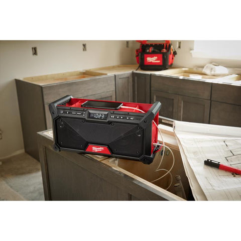 Milwaukee M18 BT Jobsite Radio