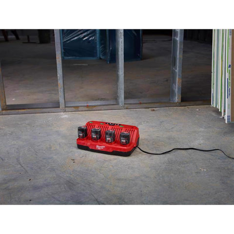 Milwaukee Btry Charger m12 4port
