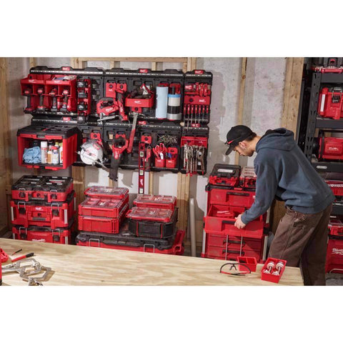 Milwaukee Compact Wall Plate