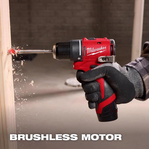 Milwaukee M12 SCPBL Drill Kit