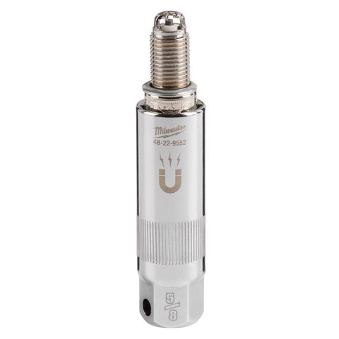 Milwaukee Sprk Plg Socket 5/8x3/8