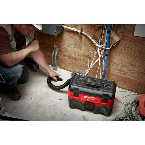 Milwaukee Cordless Wet/Dry Vacuum, 18 Volt