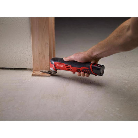 Milwaukee Cordless Oscillating Multi-Tool, 12 V