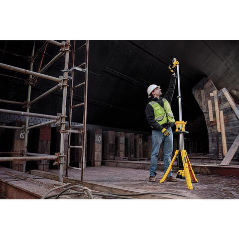 DeWalt 20V MAX Work Light With Tripod, 3000-Lumen