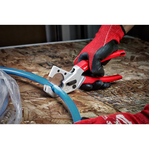 Milwaukee Tubing Cutter, 9", Red