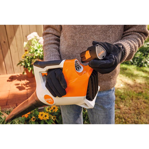 STIHL BGA 30 Battery Blower – Set with 2x AS 2 & AL 1