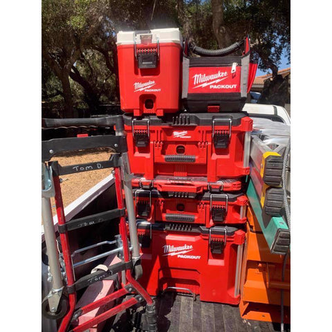 Milwaukee Packout Reusable Cooler, Plastic