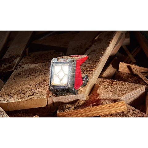 Milwaukee M12 Comp FLD Light